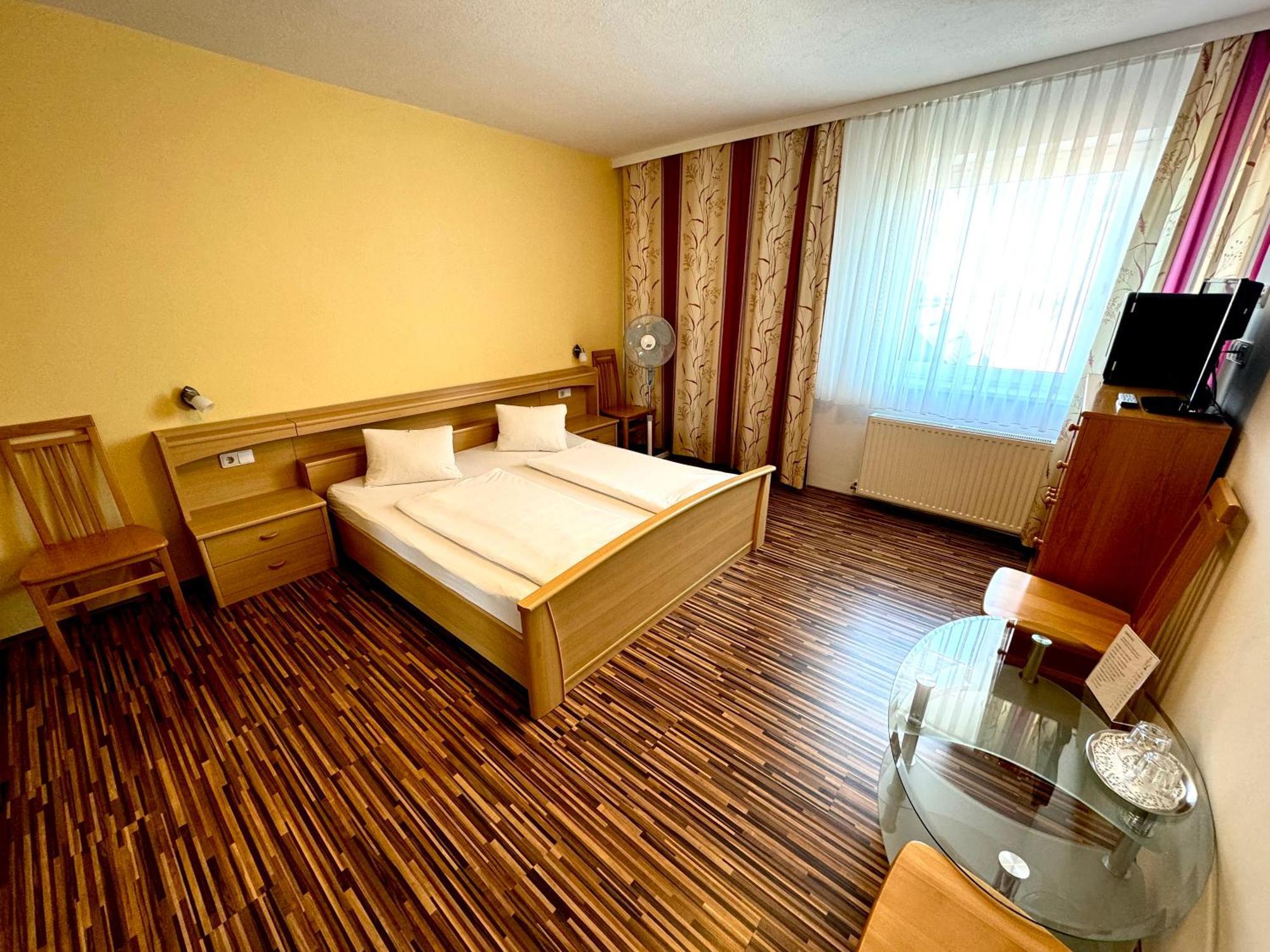 Pension Seeblick Mörbisch am See Pokój zdjęcie